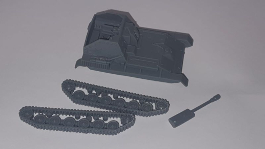 SU-76m Selbstfahrlafette mit 76mm Geschütz