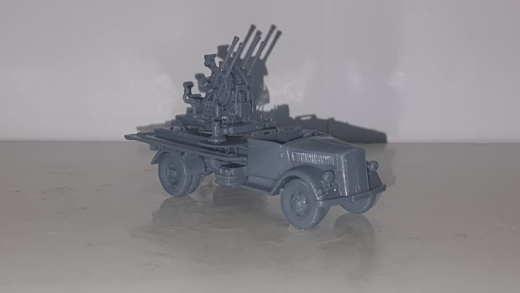 Opel Blitz mit 20mm Flakvierling 38