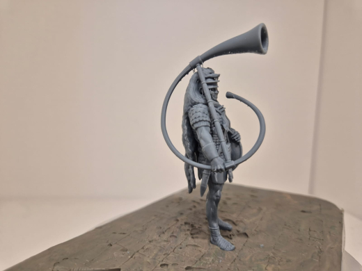 Römischer Cornicen I Militärmusiker und Signalgeber ​​​​​​​mit ein halbkreisförmigen Horn