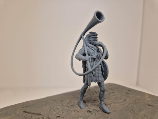 Römischer Cornicen II Militärmusiker und Signalgeber mit ein halbkreisförmigen Horn