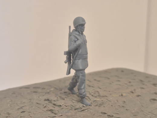 BW Soldaten "Anton" Stahlhelm, G3, "laufend" Wachsoldat - Winter