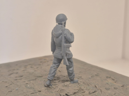 BW Soldaten "Anton" Stahlhelm, G3, "laufend" Wachsoldat - Winter