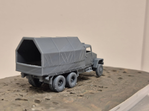 IFA G5 Pritsche Type B mit Planen-Aufbau