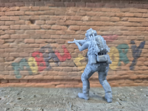 moderne Spezialkräfte Cybersoldat mit FN-SCAR 04