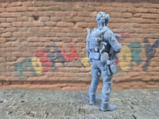 moderne Spezialkräfte Cybersoldat mit FN-SCAR 08