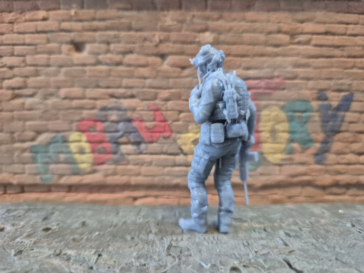 moderne Spezialkräfte Cybersoldat mit FN-SCAR 15