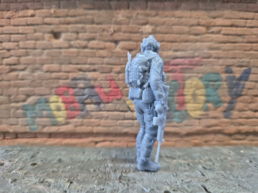 moderne Spezialkräfte Cybersoldat mit FN-SCAR 15